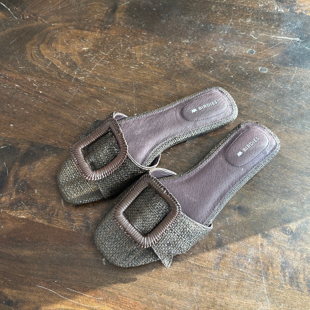 Birdies Textured Brown Mules